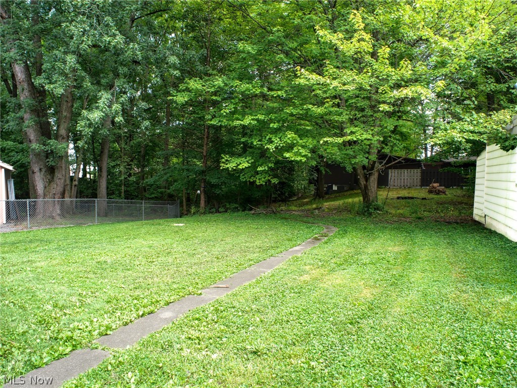 87 Rosemont Avenue Austintown OH 44515