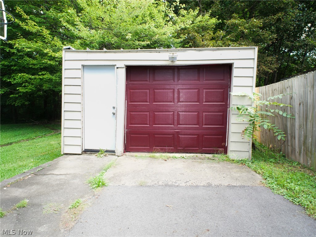 87 Rosemont Avenue Austintown OH 44515