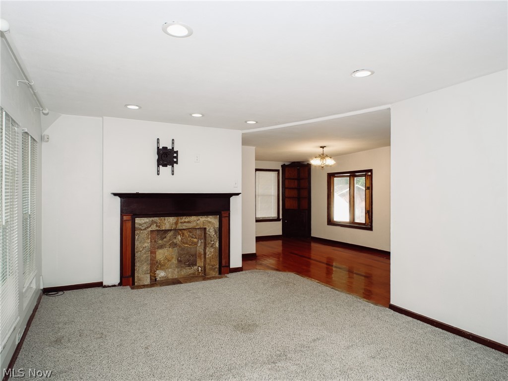 87 Rosemont Avenue Austintown OH 44515