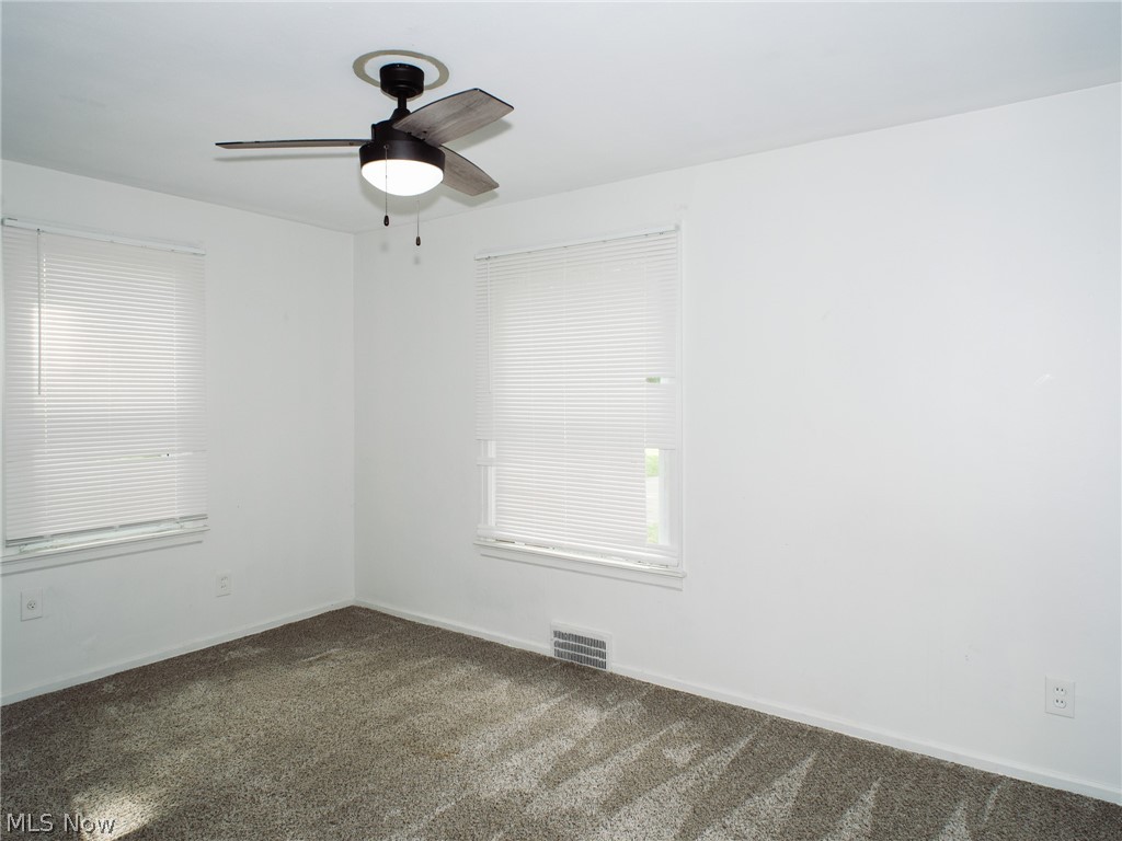 87 Rosemont Avenue Austintown OH 44515