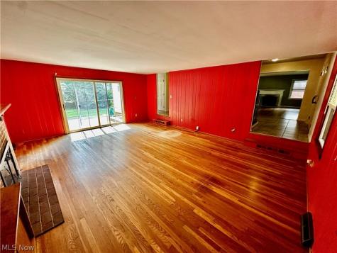 1160 Lisa Ann Drive Akron OH 44313