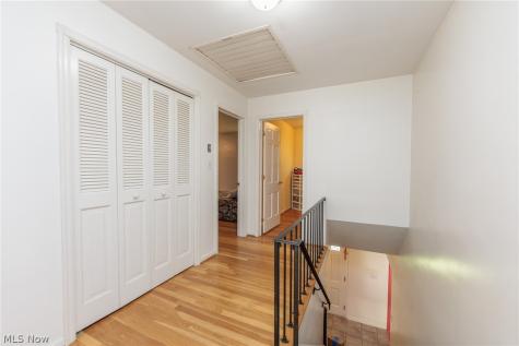 1160 Lisa Ann Drive Akron OH 44313