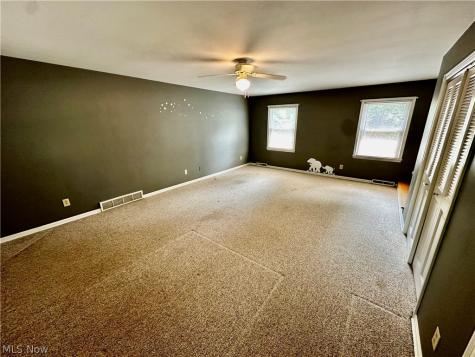 1160 Lisa Ann Drive Akron OH 44313