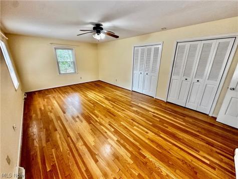 1160 Lisa Ann Drive Akron OH 44313