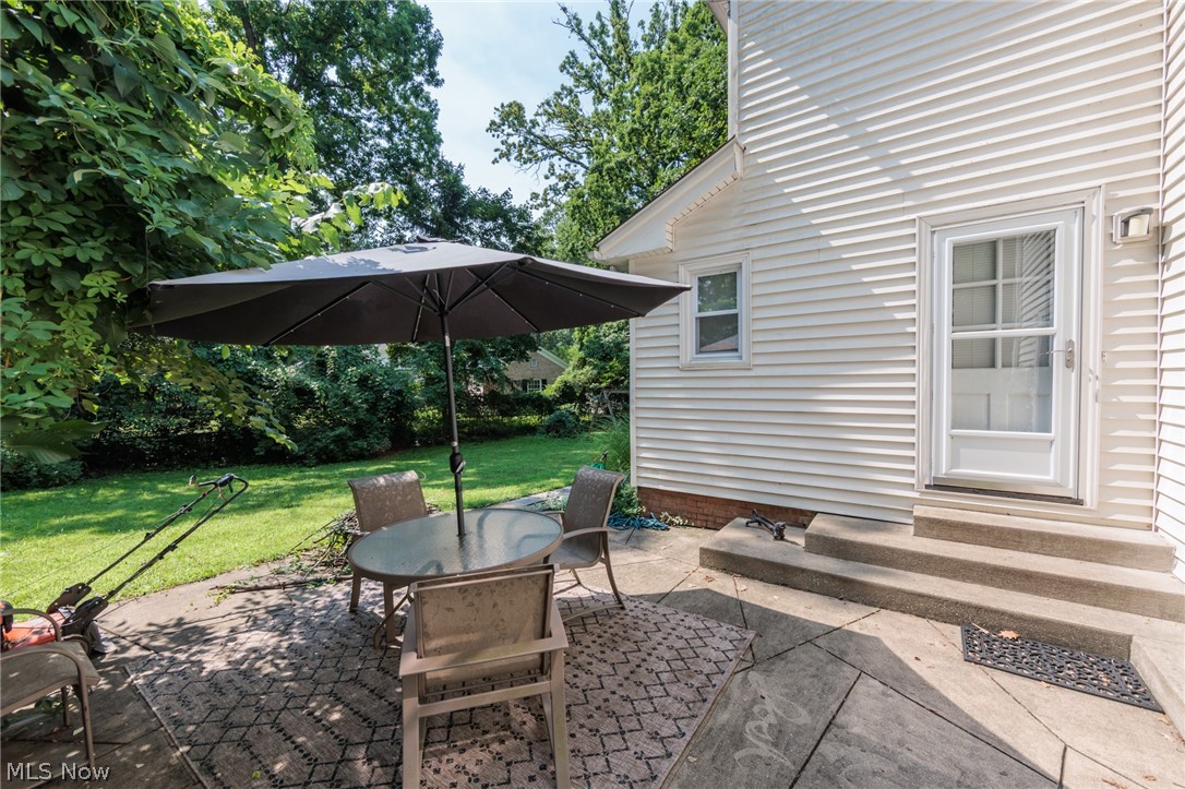 1160 Lisa Ann Drive Akron OH 44313