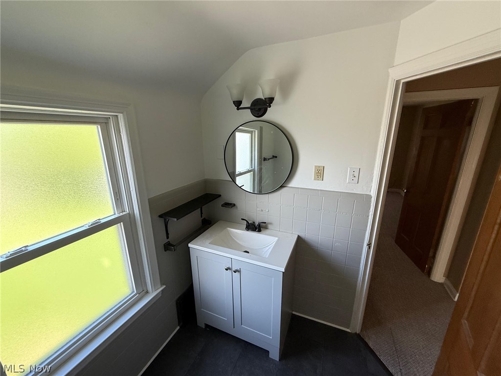 1408 Winston Road South Euclid OH 44121