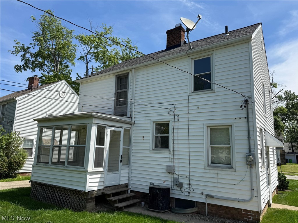 1408 Winston Road South Euclid OH 44121