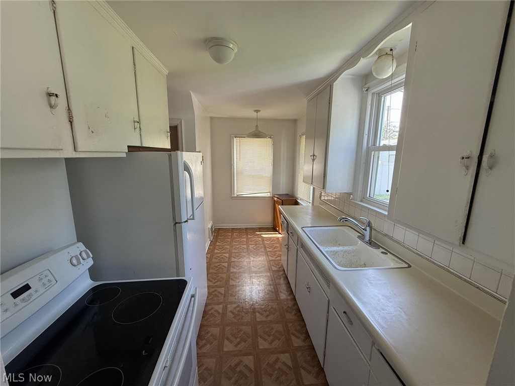 1408 Winston Road South Euclid OH 44121