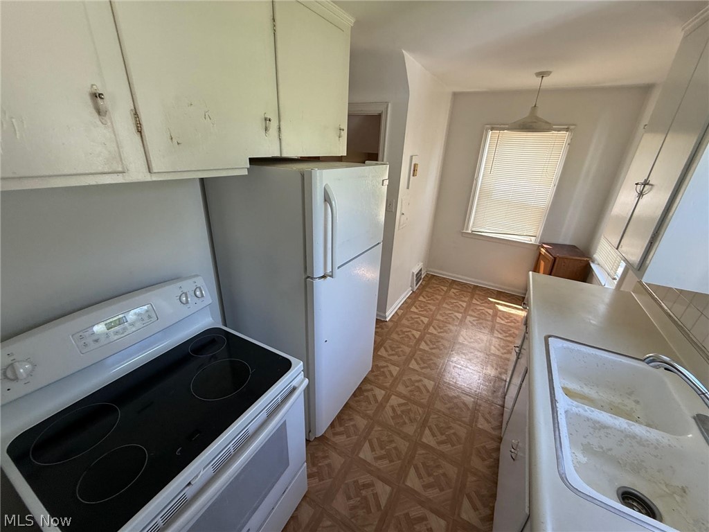 1408 Winston Road South Euclid OH 44121