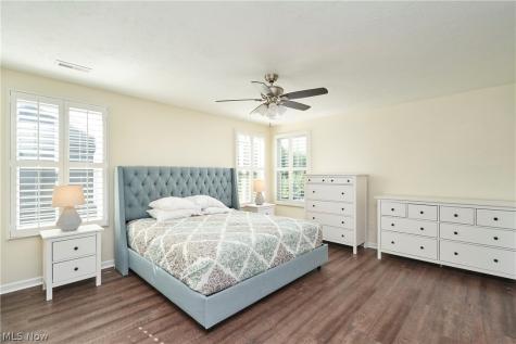 180 Nottingham Way Wadsworth OH 44281