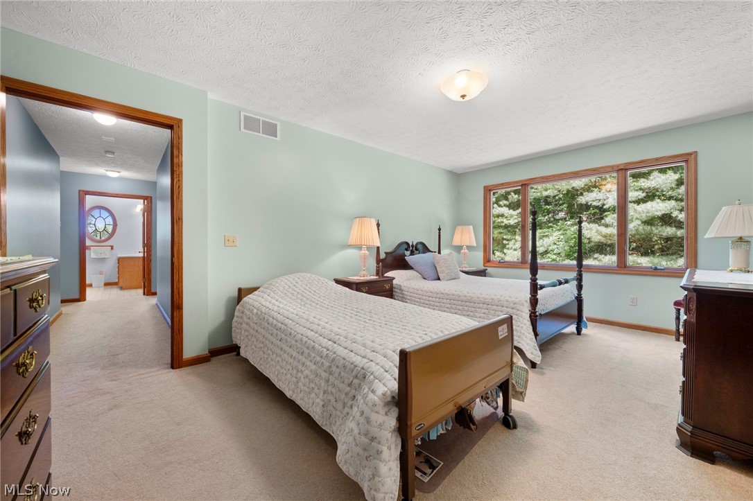 167 Rebecca Lane Brunswick OH 44212