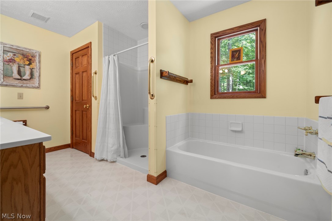 167 Rebecca Lane Brunswick OH 44212