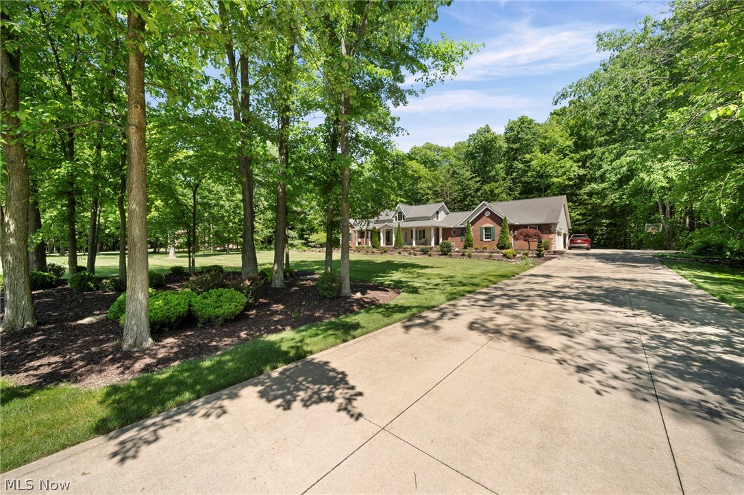 167 Rebecca Lane Brunswick OH 44212