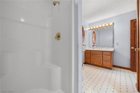 167 Rebecca Lane Brunswick OH 44212