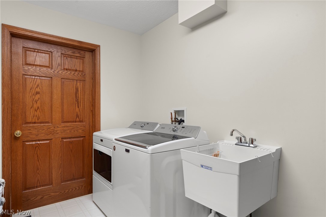 167 Rebecca Lane Brunswick OH 44212