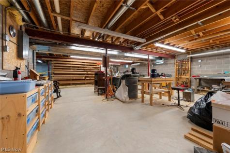 167 Rebecca Lane Brunswick OH 44212