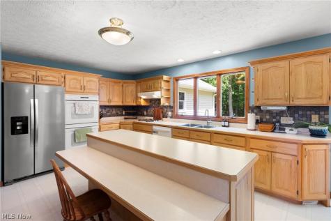 167 Rebecca Lane Brunswick OH 44212