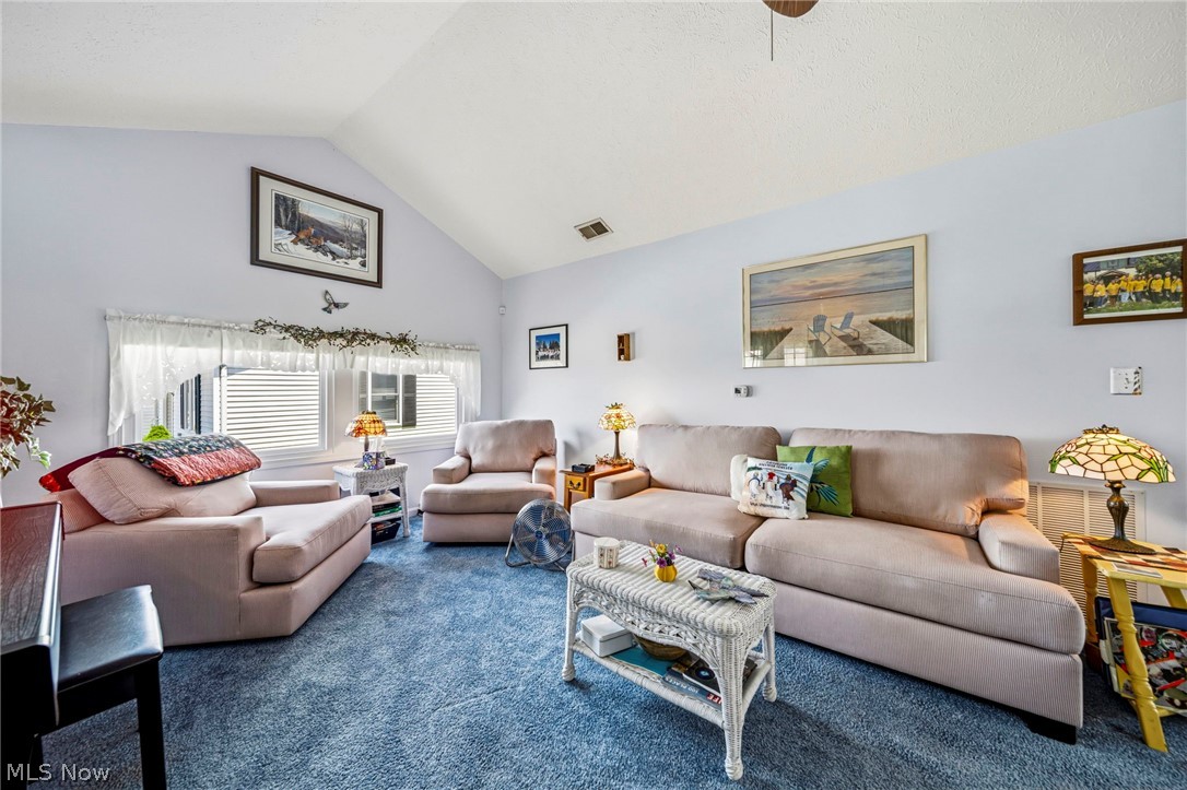 2012 Highland Avenue Ashtabula OH 44004