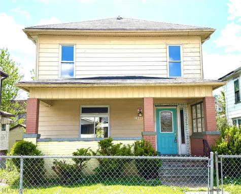 1322 Wellesley Avenue Steubenville OH 43952