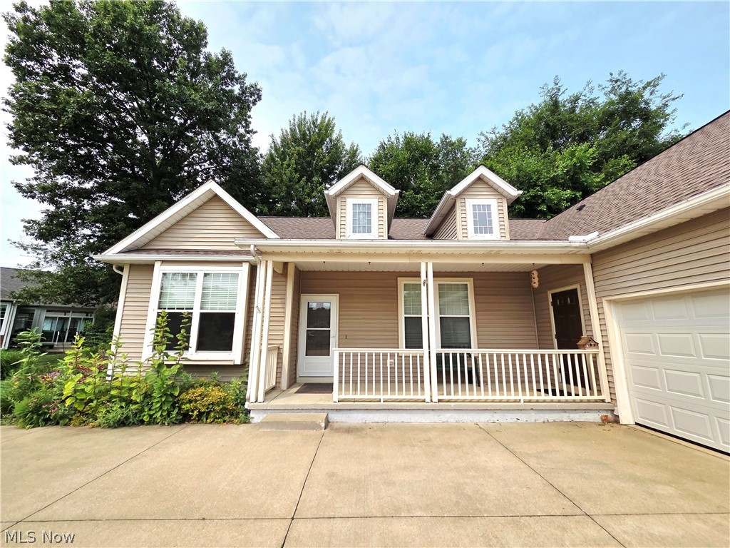 1901 Pembrooke Lane Avon OH 44011