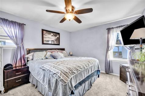 2523 Center Drive Parma OH 44134