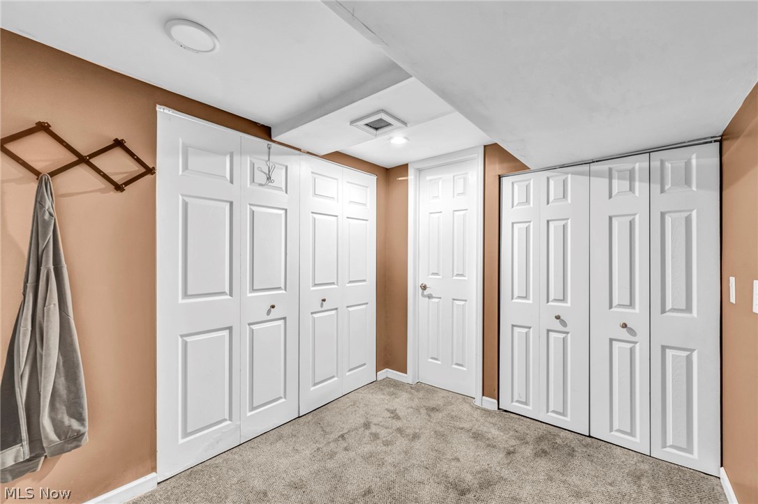 2523 Center Drive Parma OH 44134