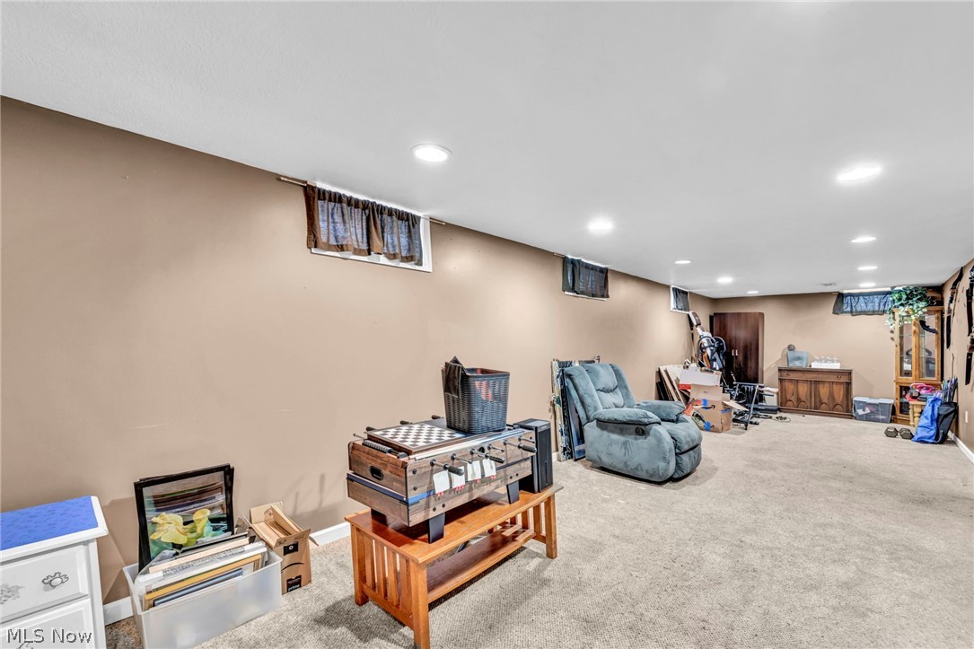 2523 Center Drive Parma OH 44134