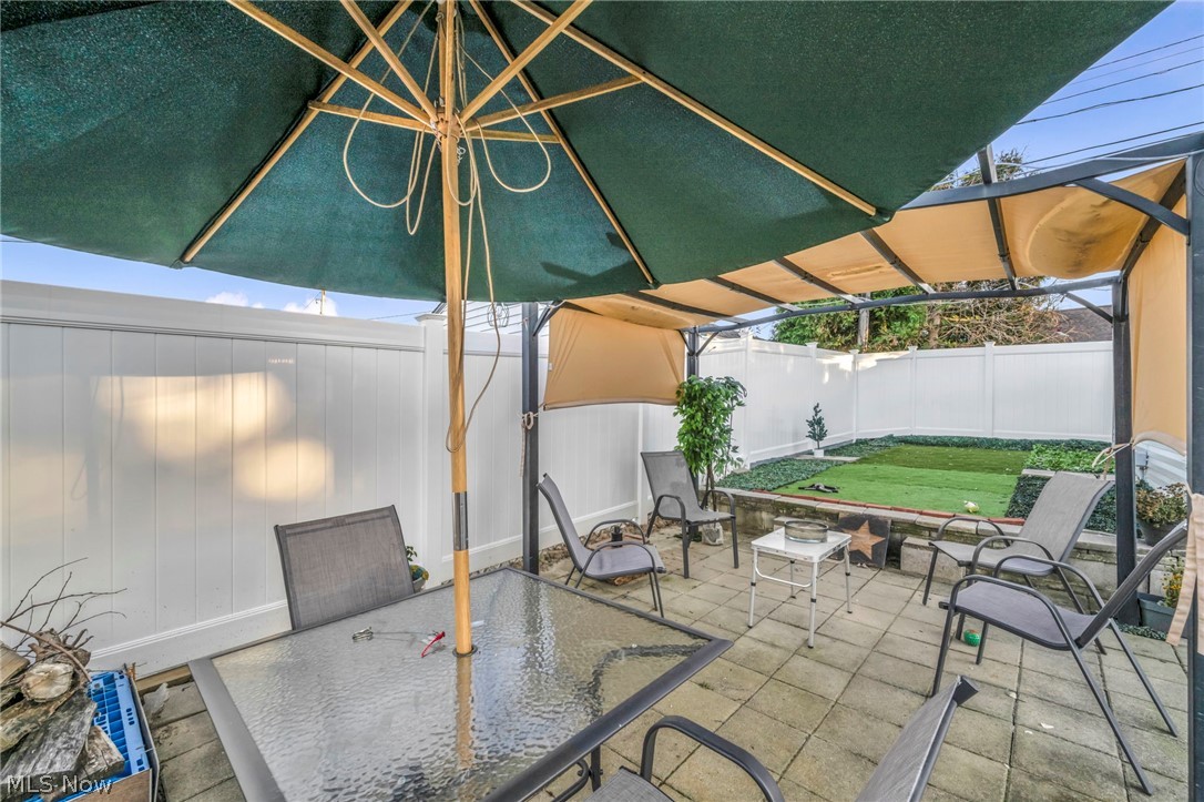 2523 Center Drive Parma OH 44134