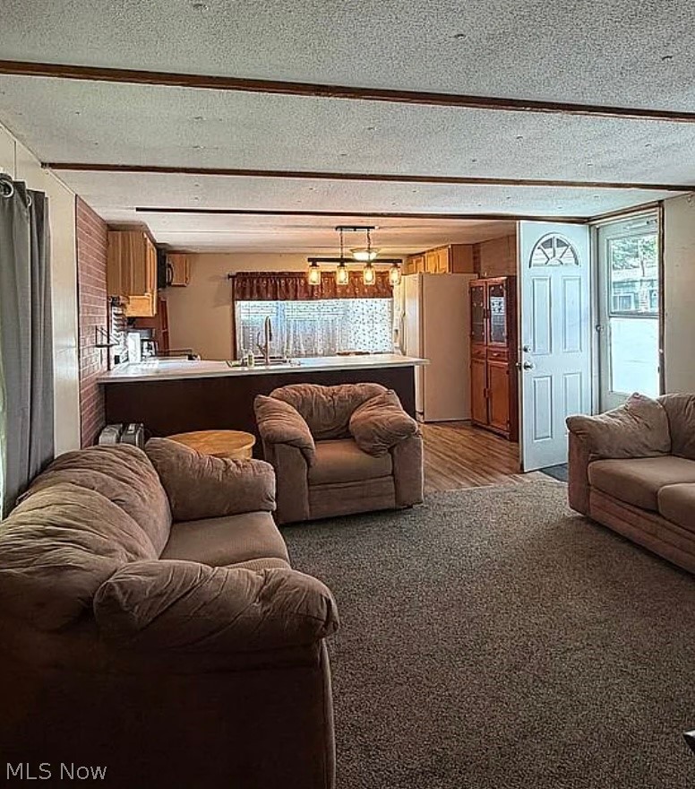 4287 Manchester Avenue NW North Lawrence OH 44666