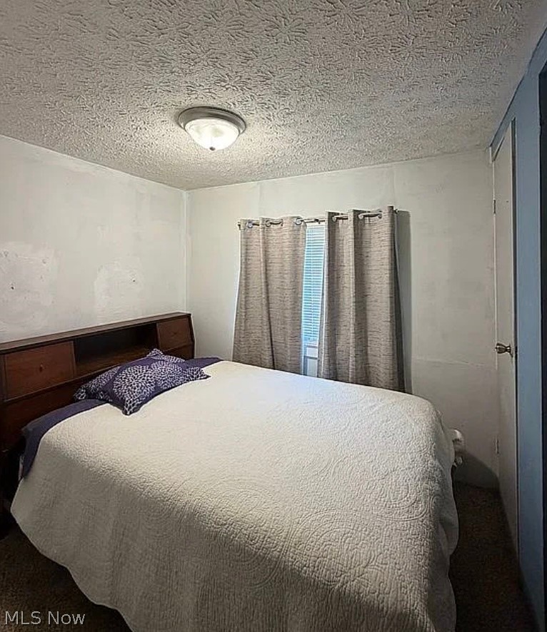 4287 Manchester Avenue NW North Lawrence OH 44666