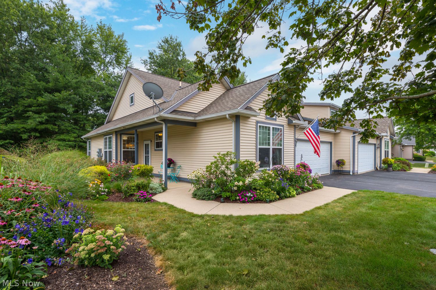 Avon OH, 2383 Manchester Lane