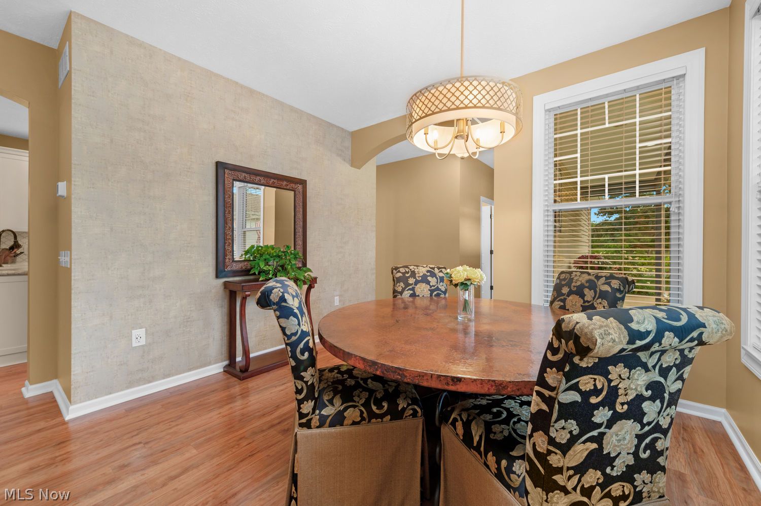 2383 Manchester Lane Avon OH 44011