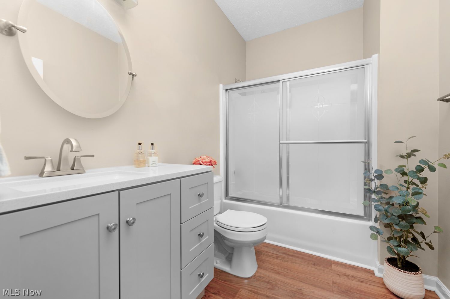 2383 Manchester Lane Avon OH 44011