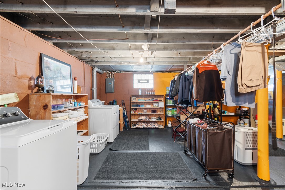 239 Dayton Place Akron OH 44310