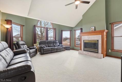 789 Country Club Drive Howard OH 43028