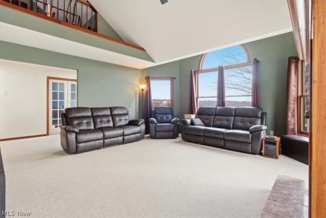 789 Country Club Drive Howard OH 43028