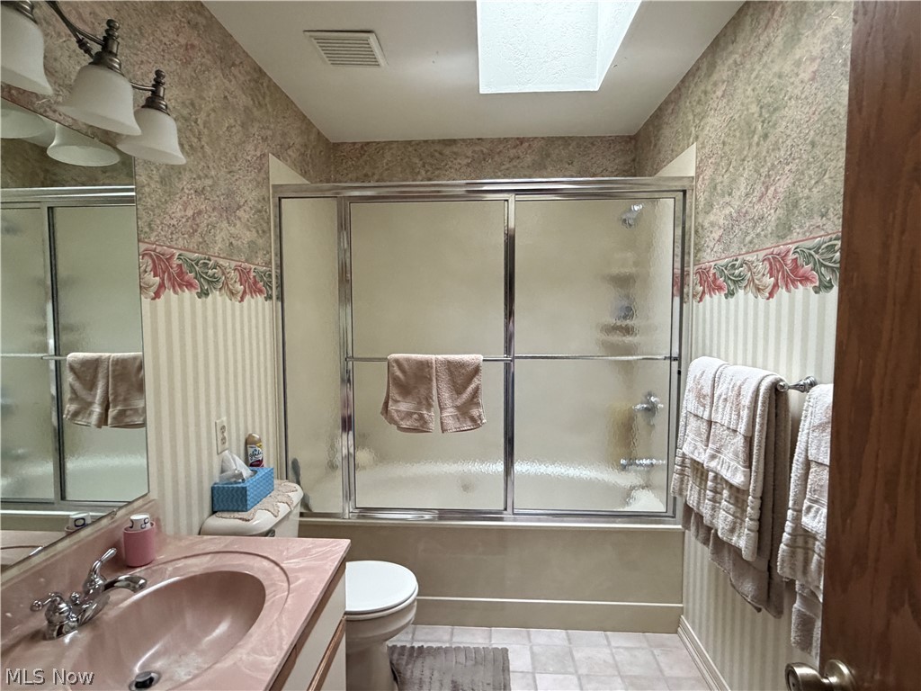 2359 Oak Tree Drive NW Dover OH 44622