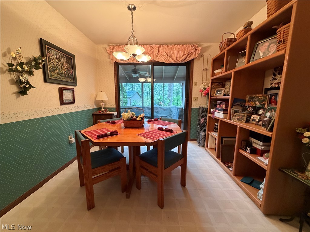 2359 Oak Tree Drive NW Dover OH 44622