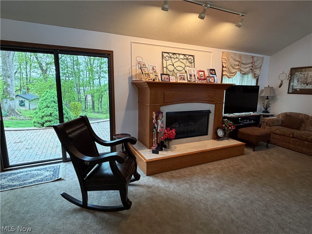 2359 Oak Tree Drive NW Dover OH 44622