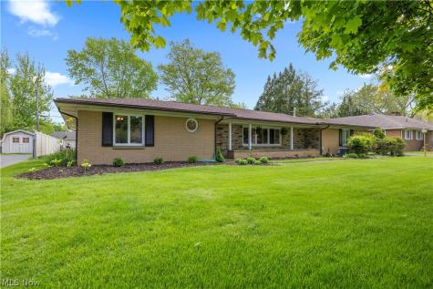 304 Cedar Brook Lane Sandusky OH 44870