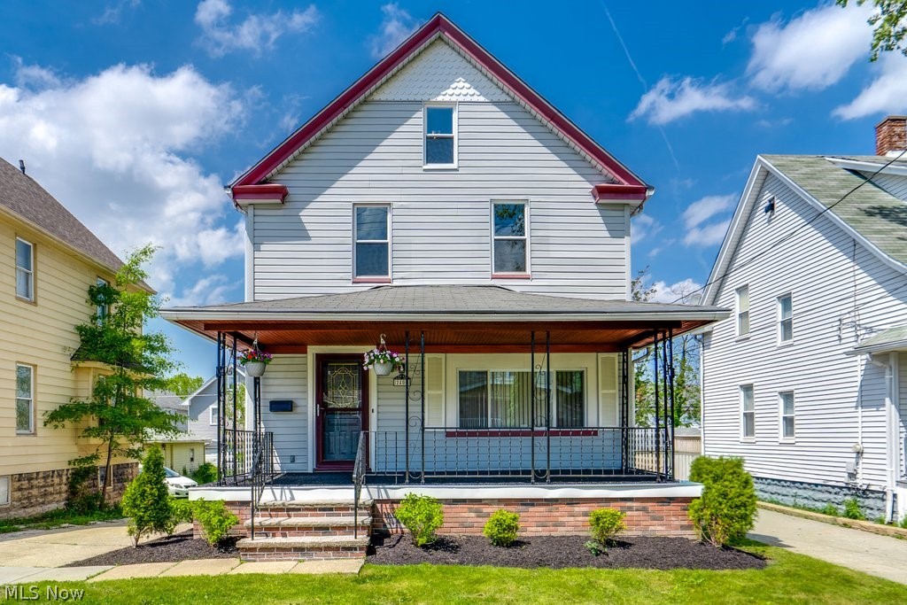 2406 Tampa Avenue Cleveland OH 44109