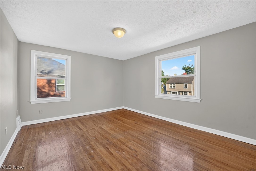 3846 Grosvenor Road South Euclid OH 44118
