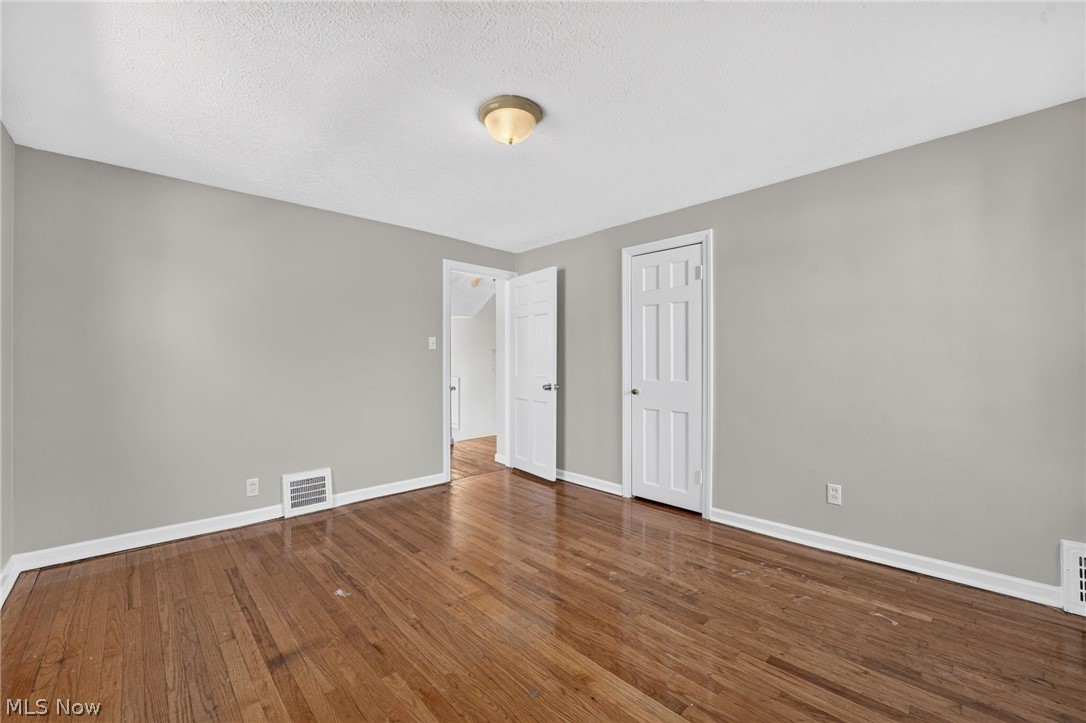 3846 Grosvenor Road South Euclid OH 44118