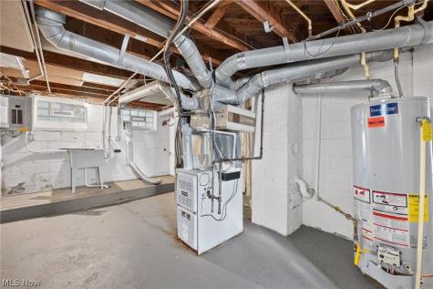 3846 Grosvenor Road South Euclid OH 44118