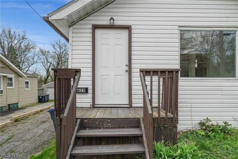 625 Wyandot Avenue Akron OH 44305