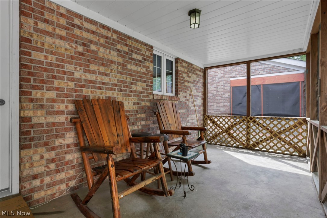 1616 Quail Hollow Drive Cambridge OH 43725
