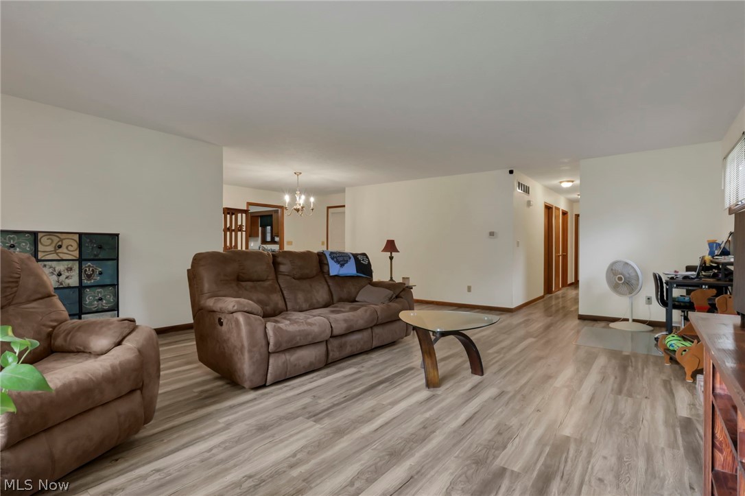 1616 Quail Hollow Drive Cambridge OH 43725