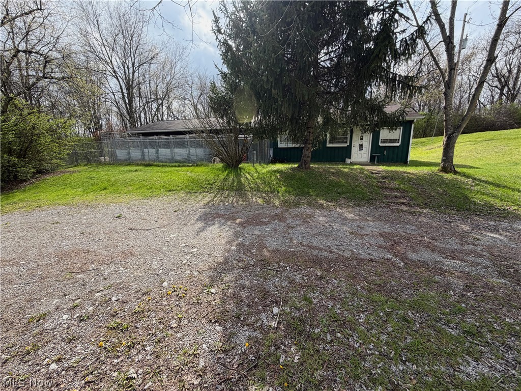 16213 Park Way East Liverpool OH 43920
