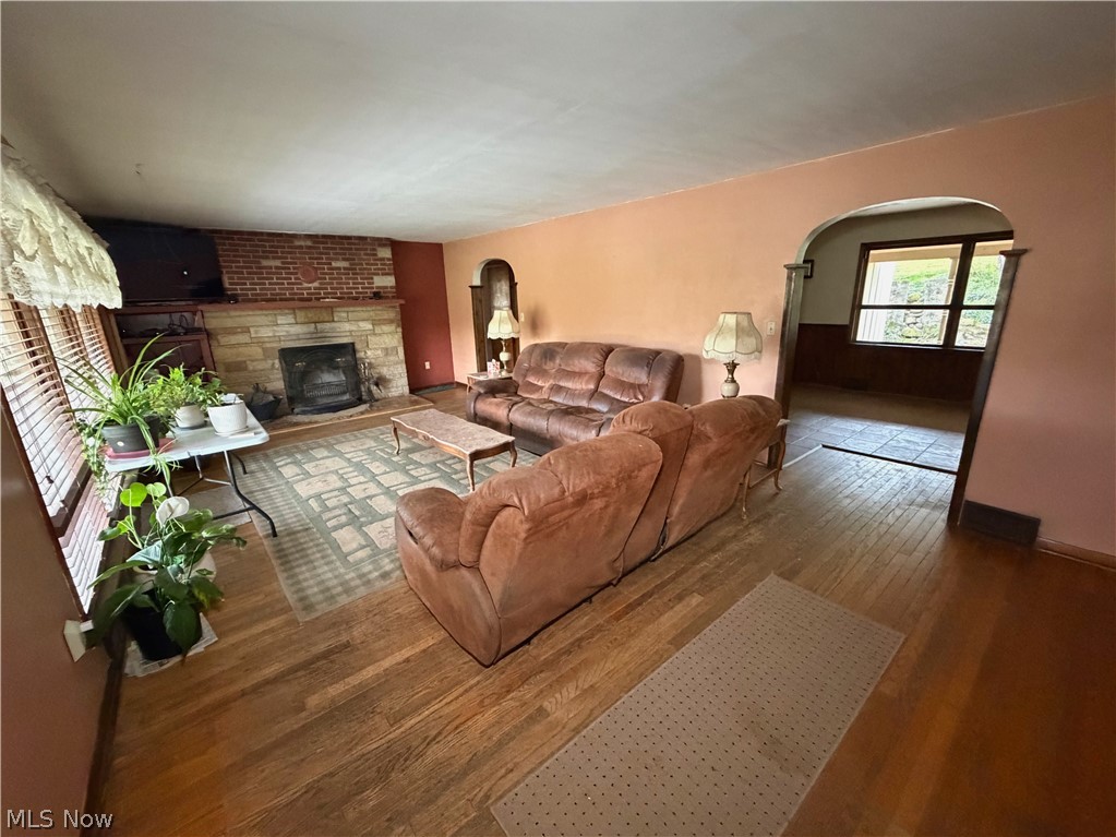 16213 Park Way East Liverpool OH 43920