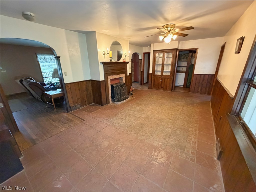 16213 Park Way East Liverpool OH 43920